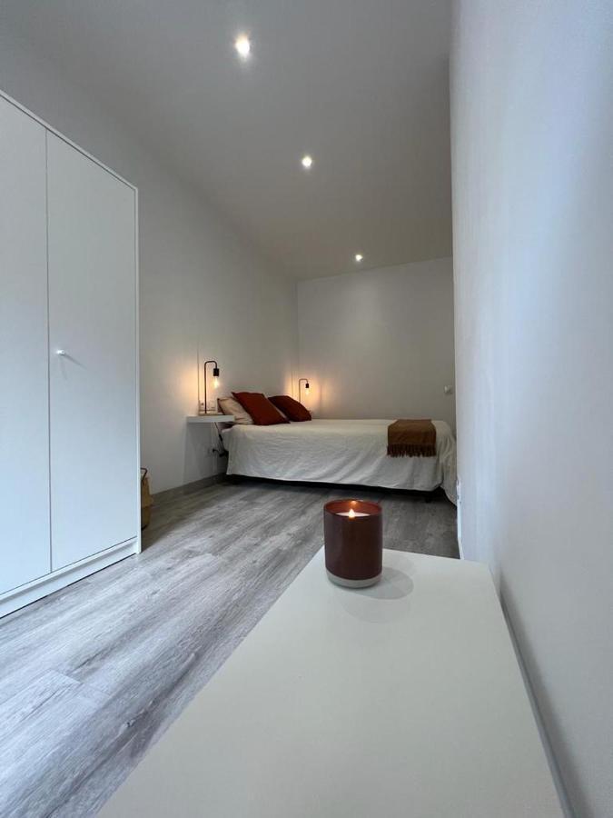 Amistat House Hotel Барселона Екстериор снимка